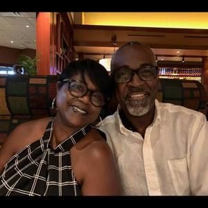 Meet your Posher, Sharon